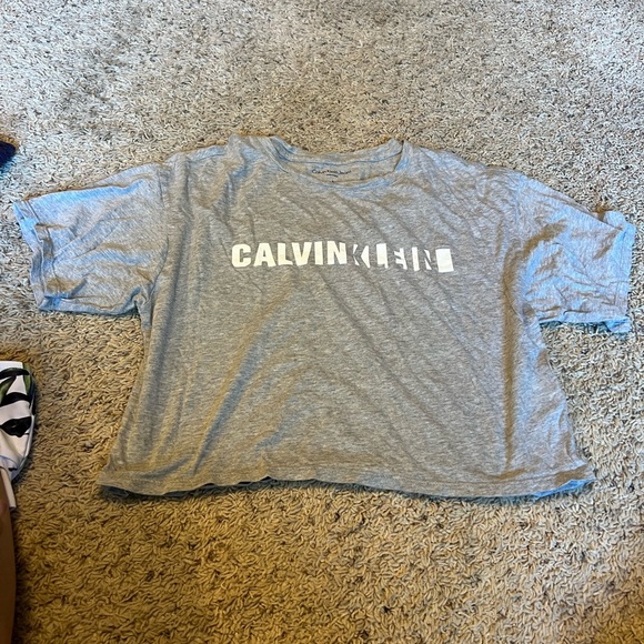 Calvin Klein crop top - Picture 1 of 2